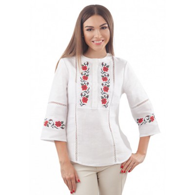 Embroidered blouse "White Dreams"